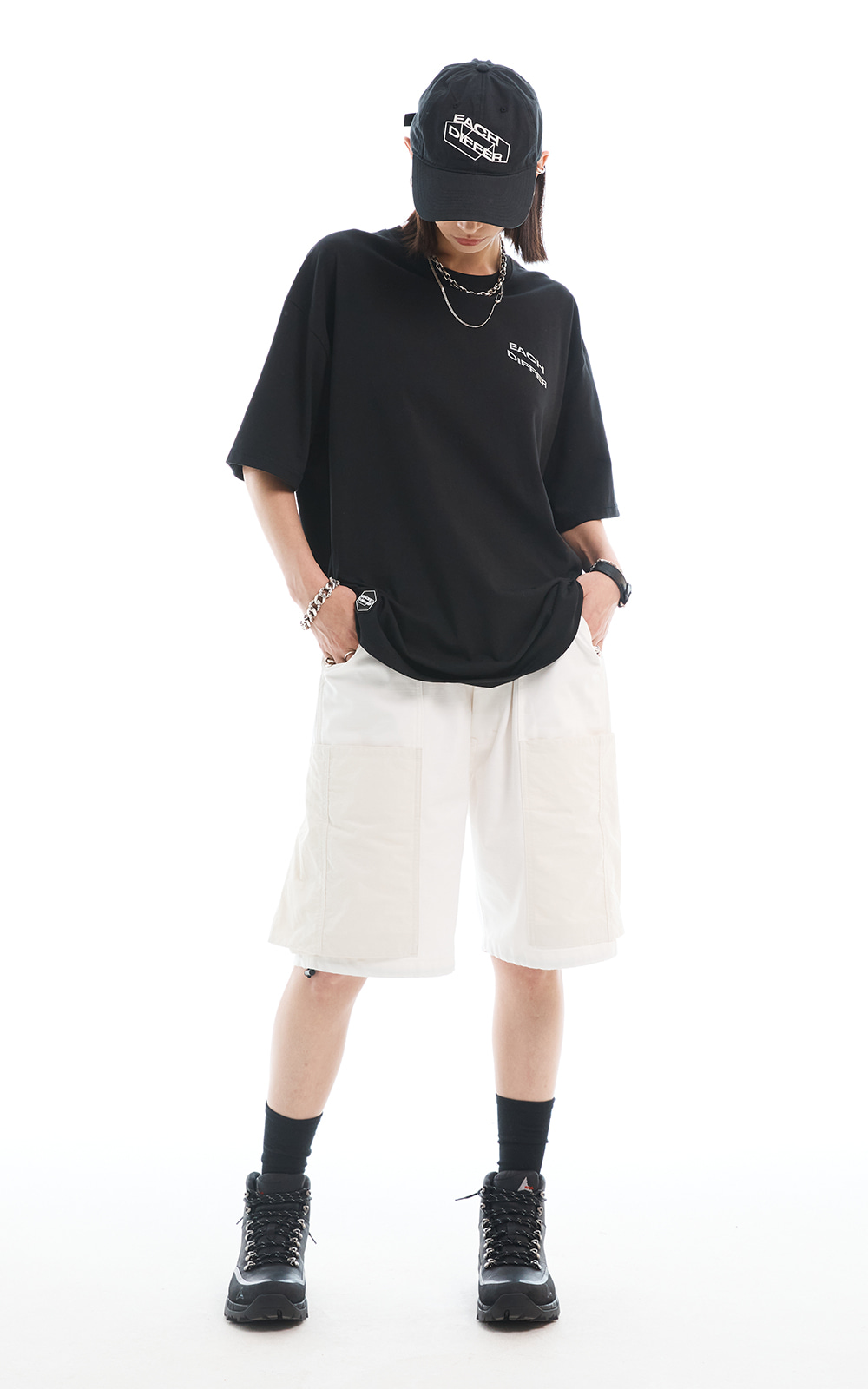 REFLECTIVE OVER SIZE T-SHIRT_BLACK